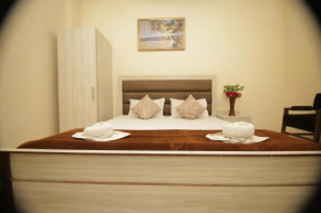Hotel G M FORUM